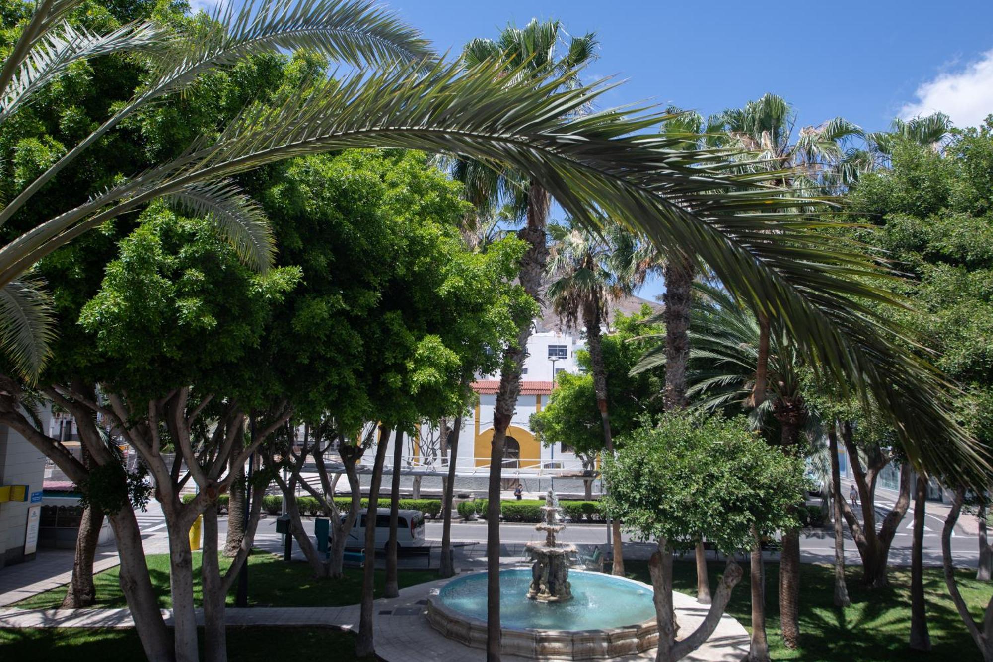 Comfortable Centric Apartment Steps From The Beach 그란 타라할 외부 사진